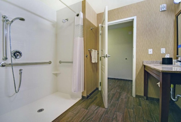 Hampton Inn By Hilton & Suites Milwaukee/Franklin image 20